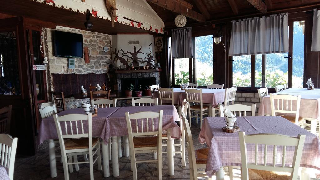Mathes Hotel Klávsion Екстериор снимка